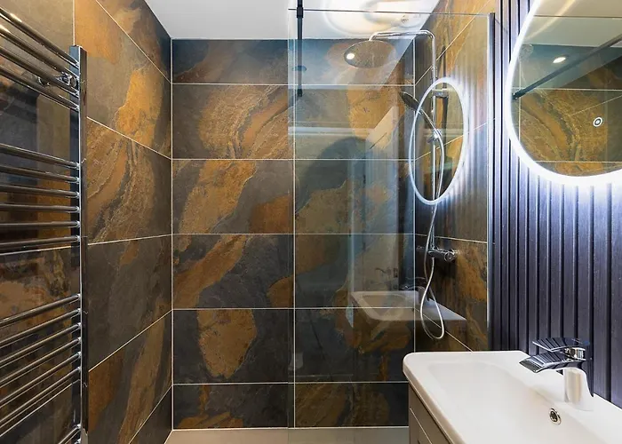 Prázdninový dům 23 Trafalgar Square With Hot Tub And Cinema *